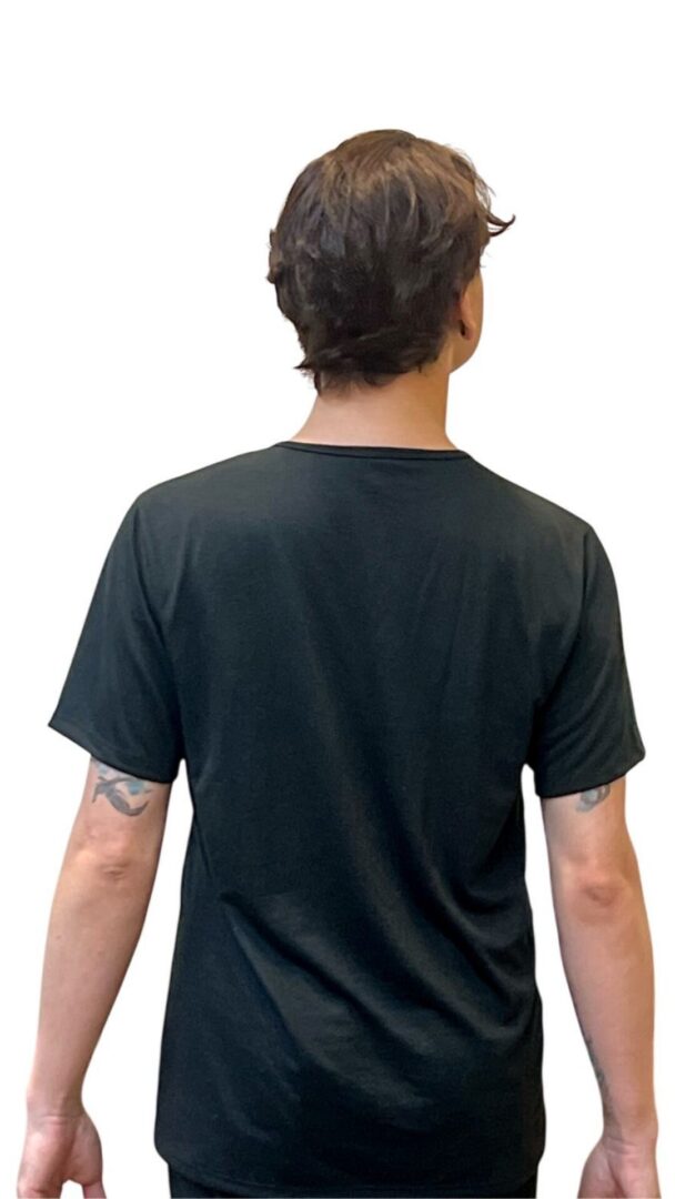 Camisa Básica Preta 051 DN Brava